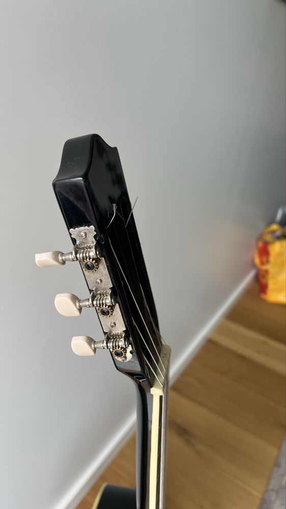 Guitarra Classica como nova