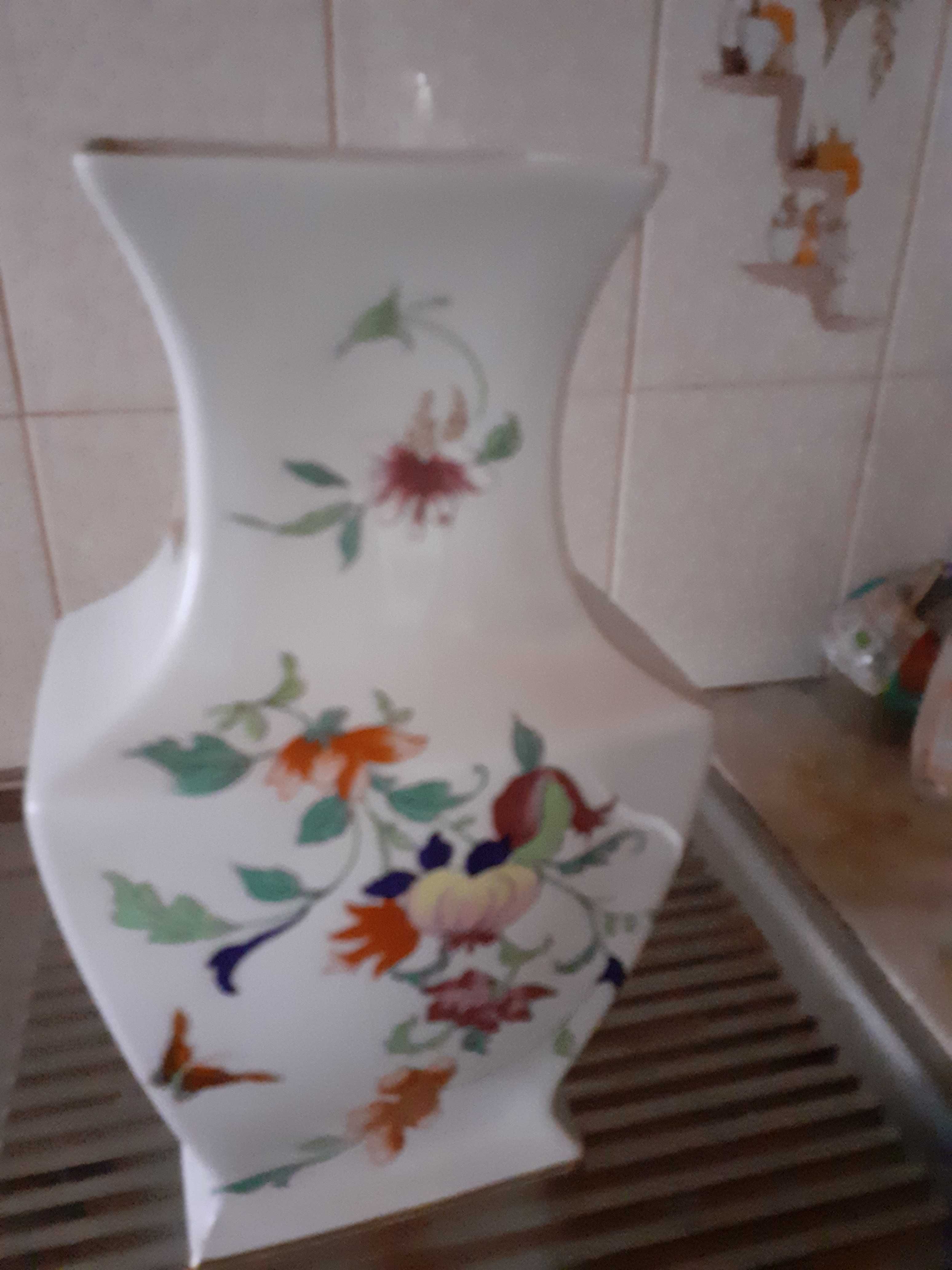 Pote porcelana vista Alegre de 1988, muito bonito