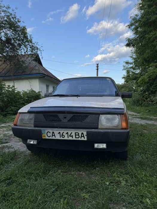 Продам Таврію на розбор або під ремонт на ходу