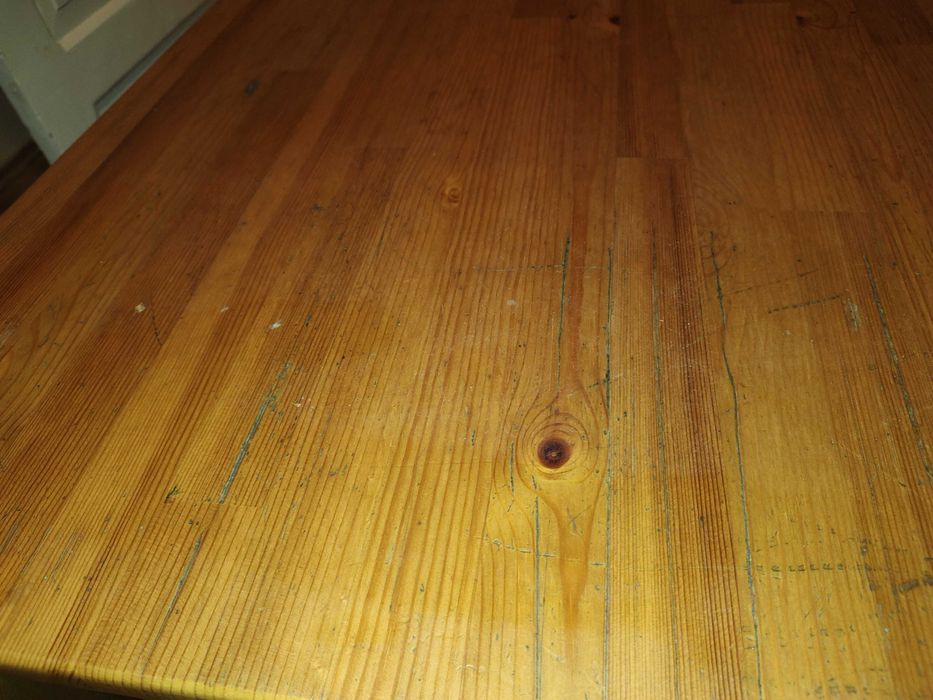 Stół z litego drewna