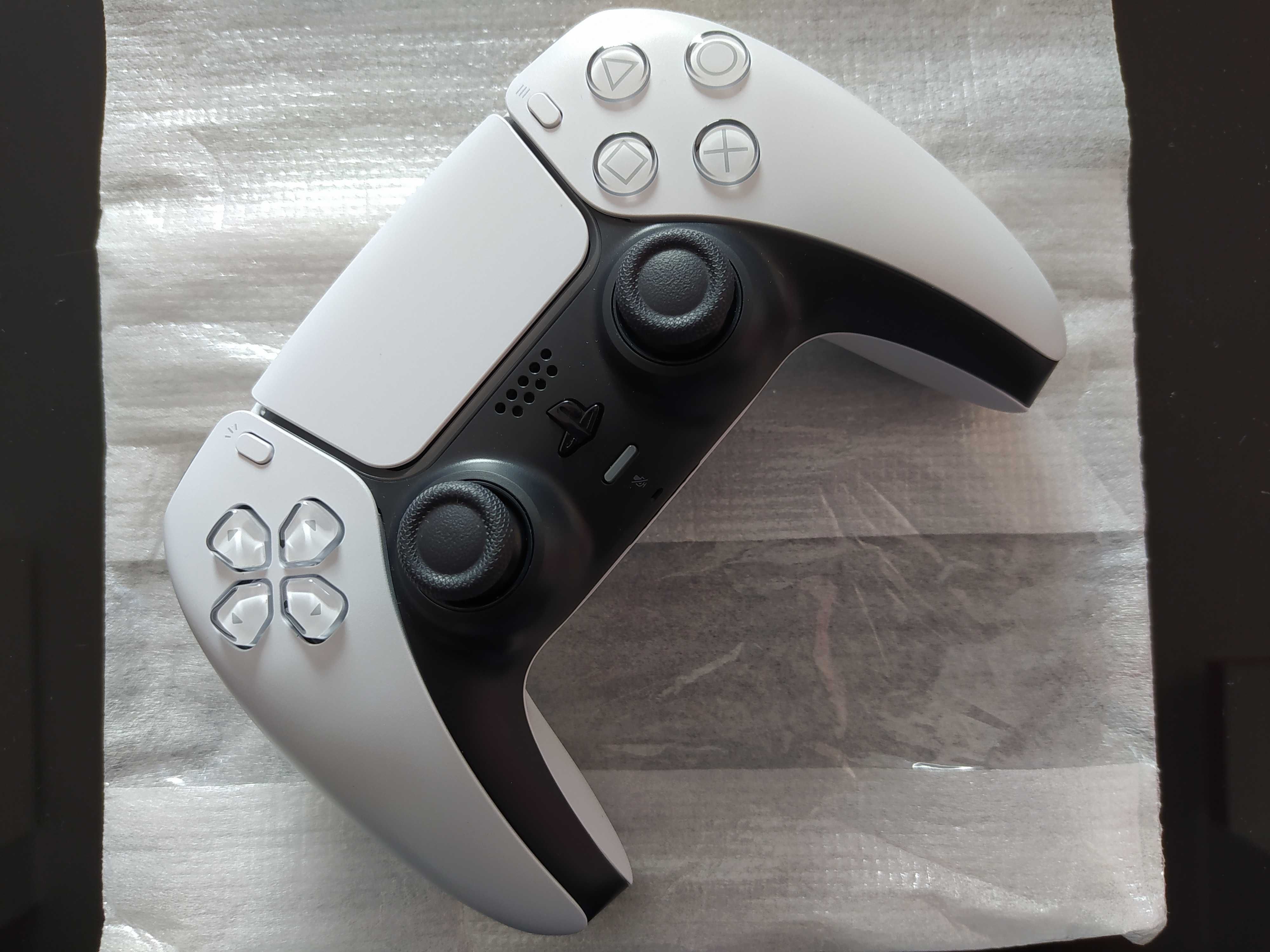 Pad do PC PS5 DualSense biały nowy