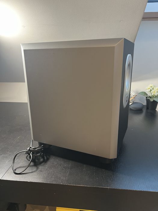 Subwoofer JBL SUB140/230