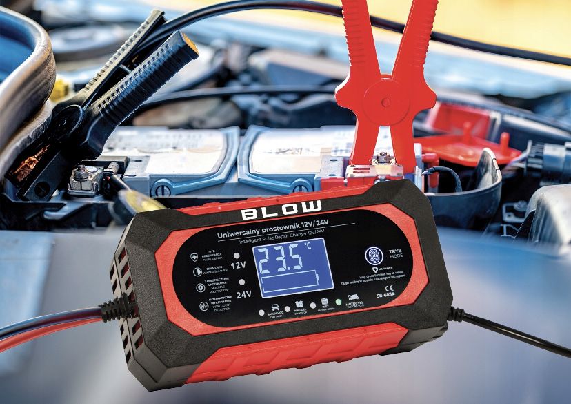 Prostownik Inteligentny Automatyczny Ładowarka Akumulatora LCD 24V