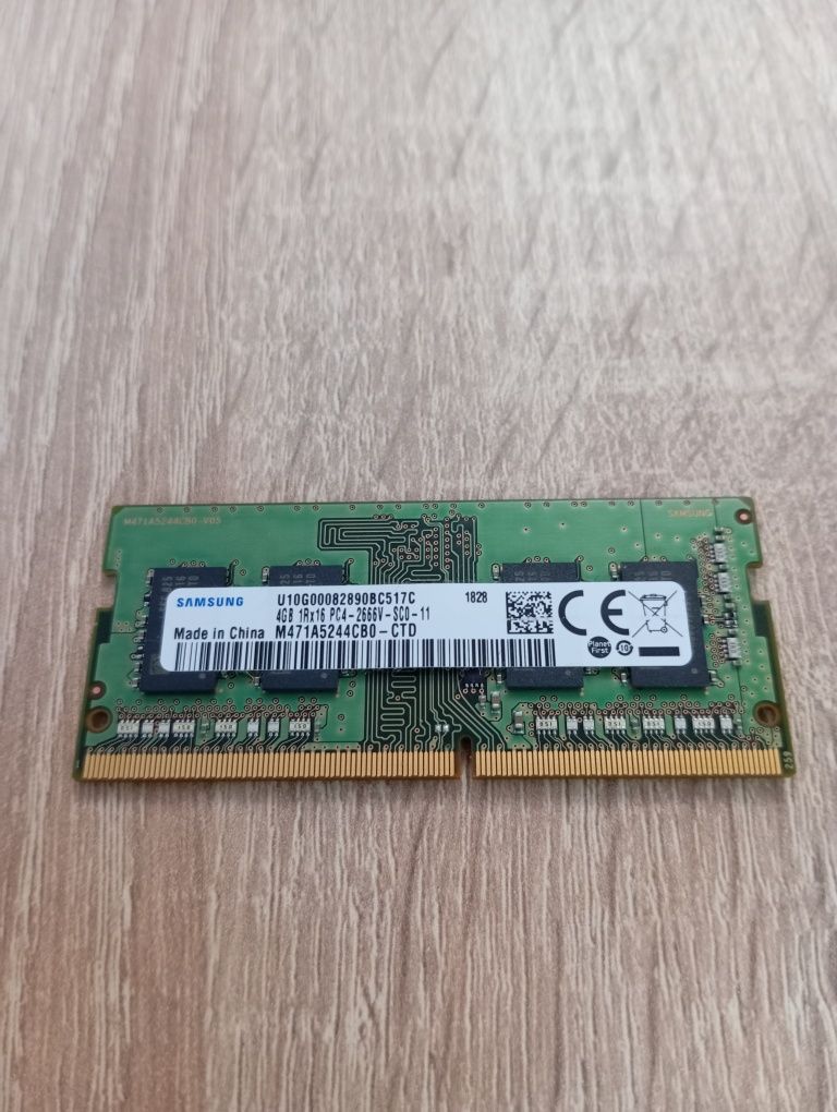 4 GB ddr4 2400 Samsung