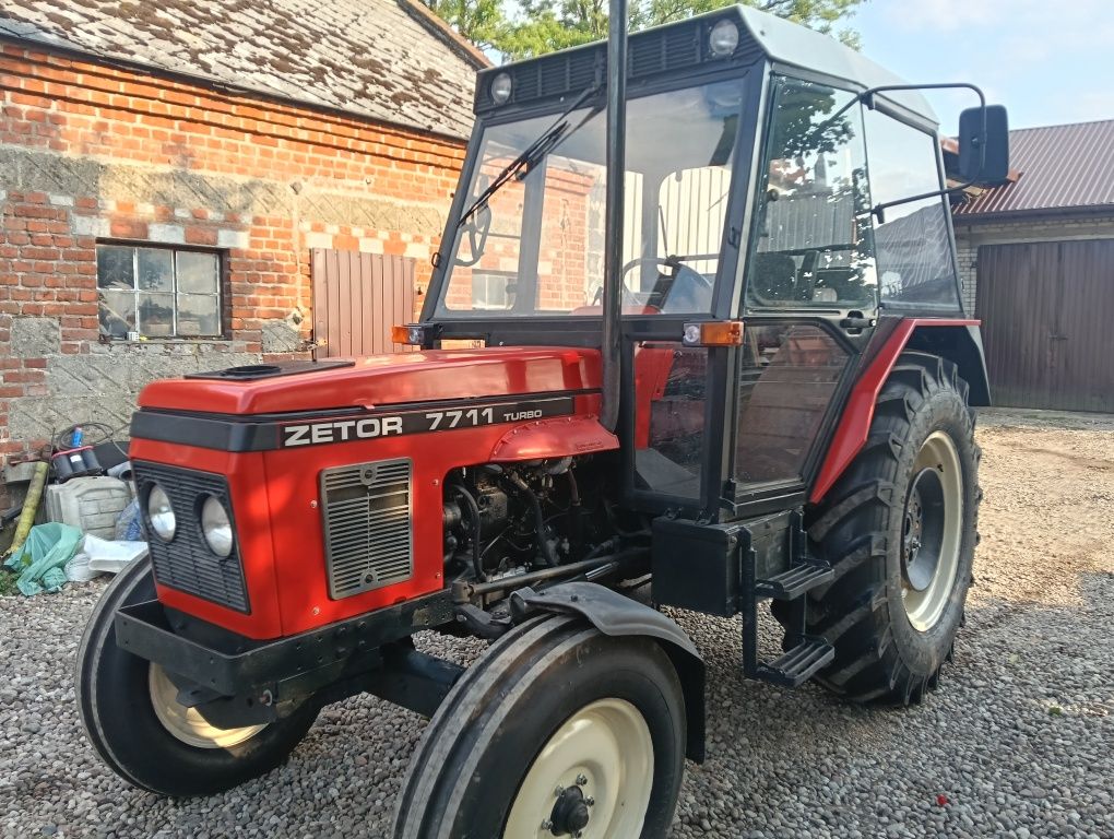 Zetor 7711 turbo nie Fronterra