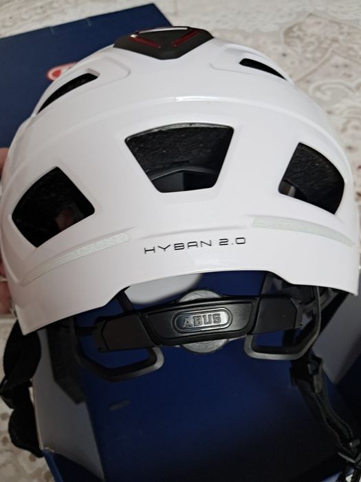Шолом ABUS HYBAN 2.0 новий!