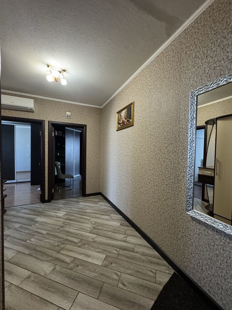 Продам чудову 3к квартиру з ремонтом в м. Миронівка