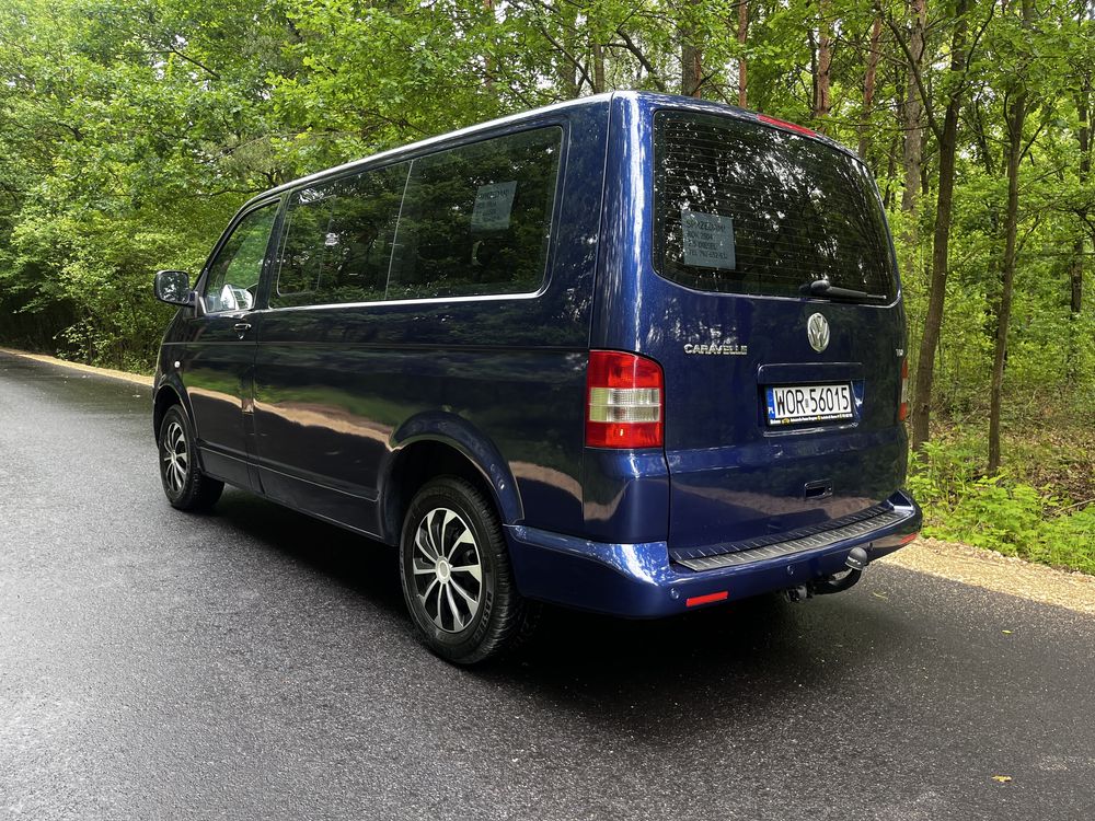 Vw Transporter T5 Caravelle  2.5 Tdi hak klima bezwypadkowy salon Pl