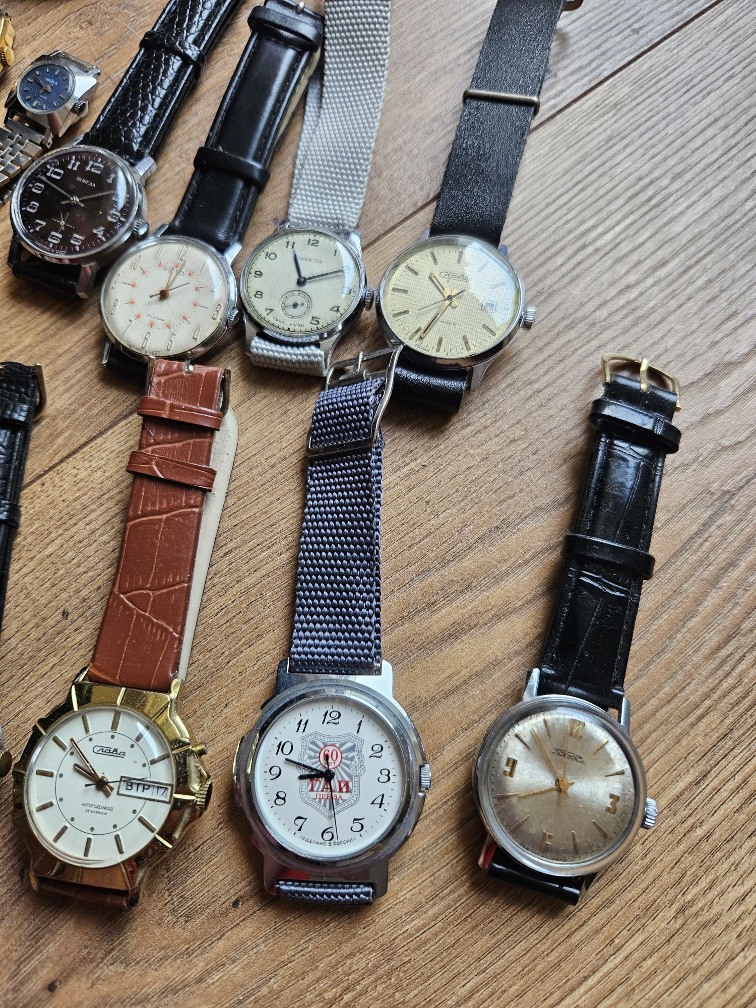 41 rosyjskich zegarków mechanicznych Vostok, Poljot, Pobieda, Zaria