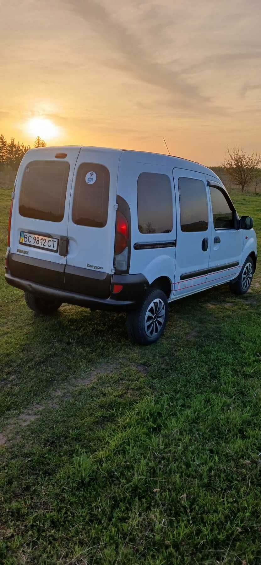 Продам Рено кенго