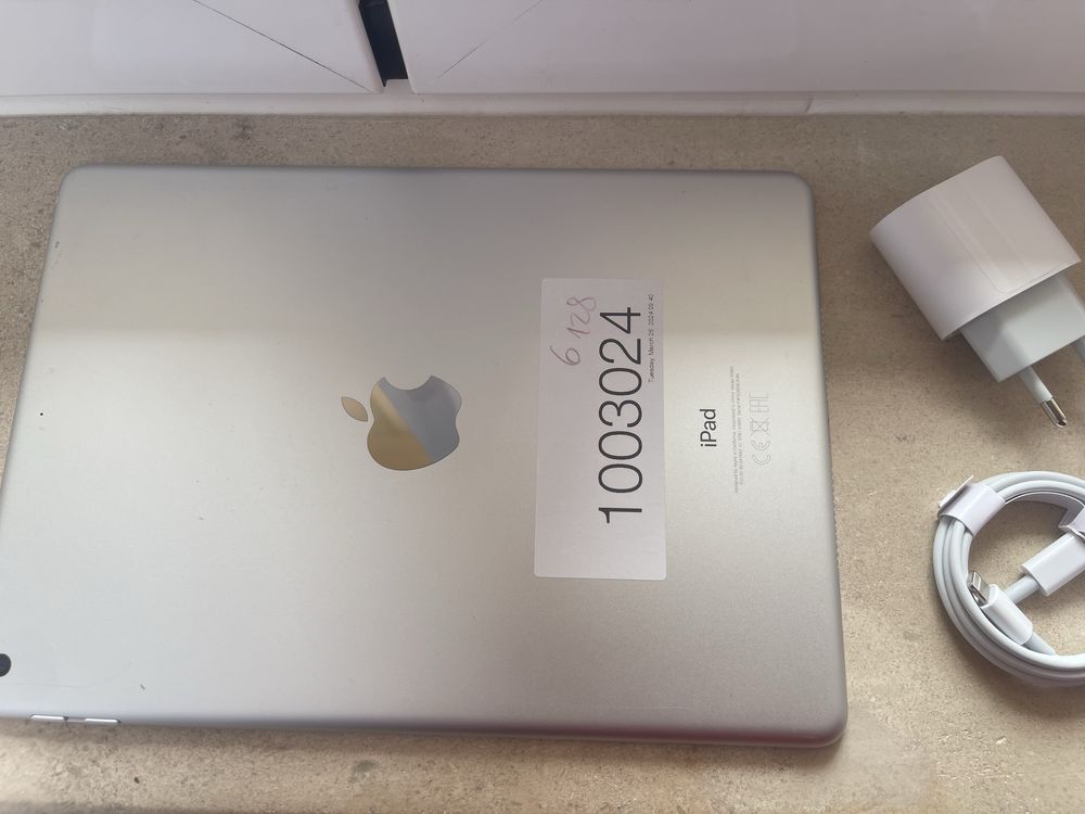 Ipad 6 128gb WIFi livre branco