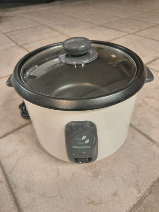 Panela eléctrica de 1.8litros