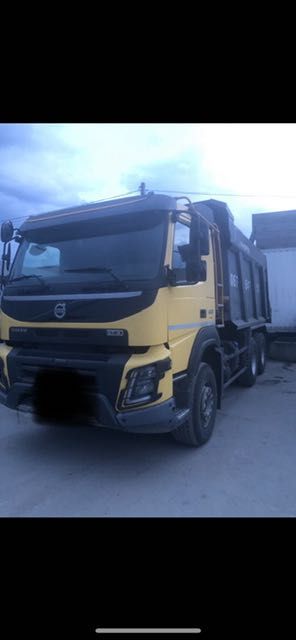Продам  самосвал Вольва