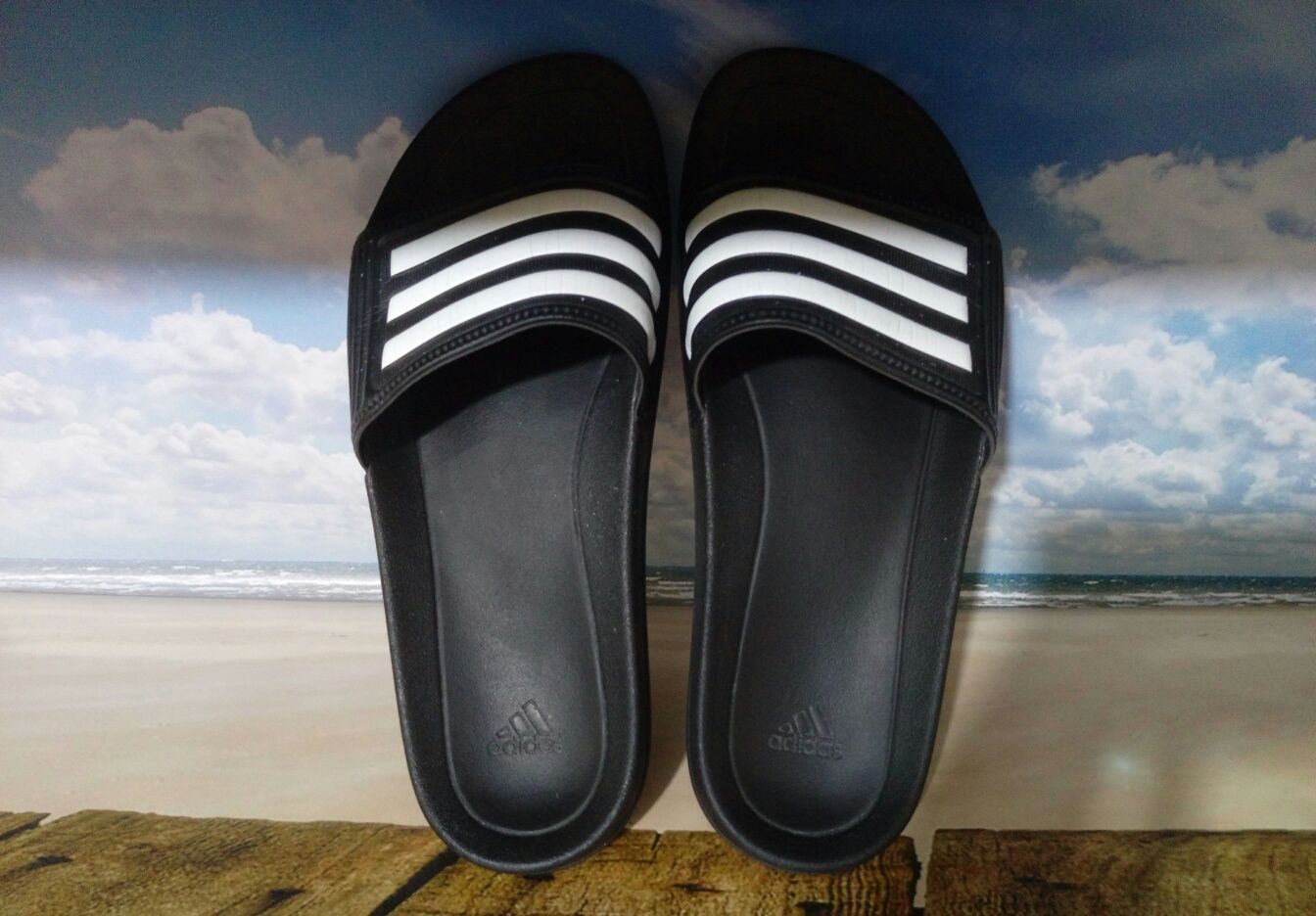 Adidas оригінал 43 чоловічі пляжні сланци шльопанці
