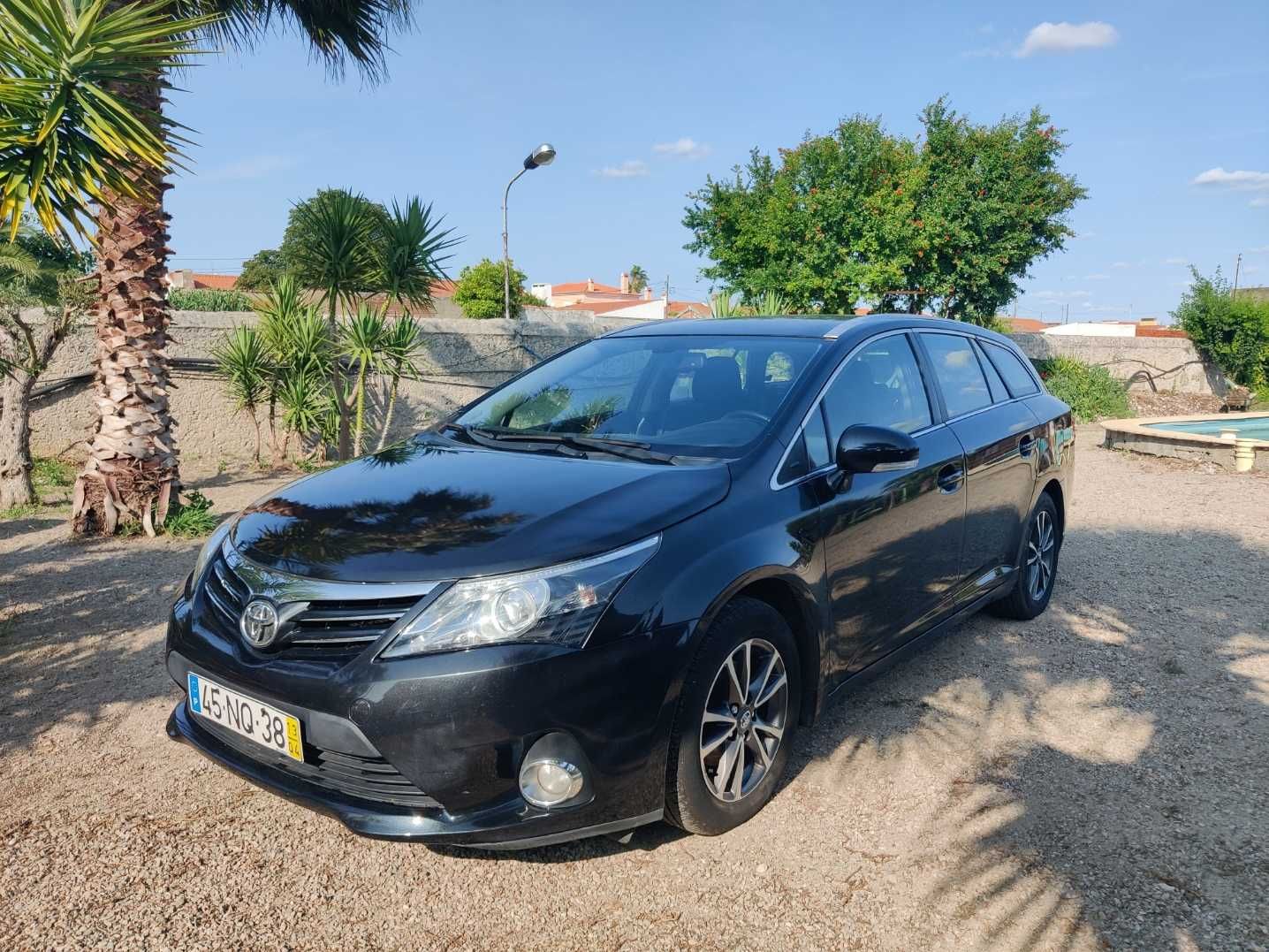 Toyota Avensis   2.0