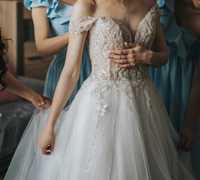Sprzedam przepiękną suknię ślubną