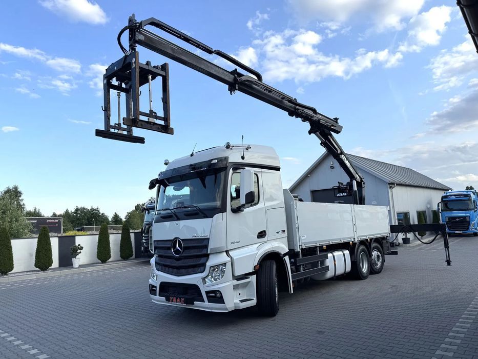 Mercedes-Benz Actros 2548 6x2 z HDS ATLAS 210.2, oś skrętna + przyczepa Schwarzmuller  Mercedes-Benz Actros 2548 6x2 z HDS Atlas 210.2 + przyczepa Schwazmull