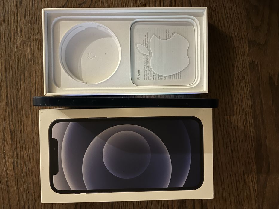 IPhone 12, 64GB; niebieski; bateria 81%