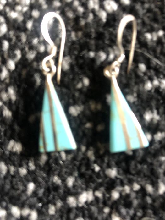 Brincos de prata. Novos