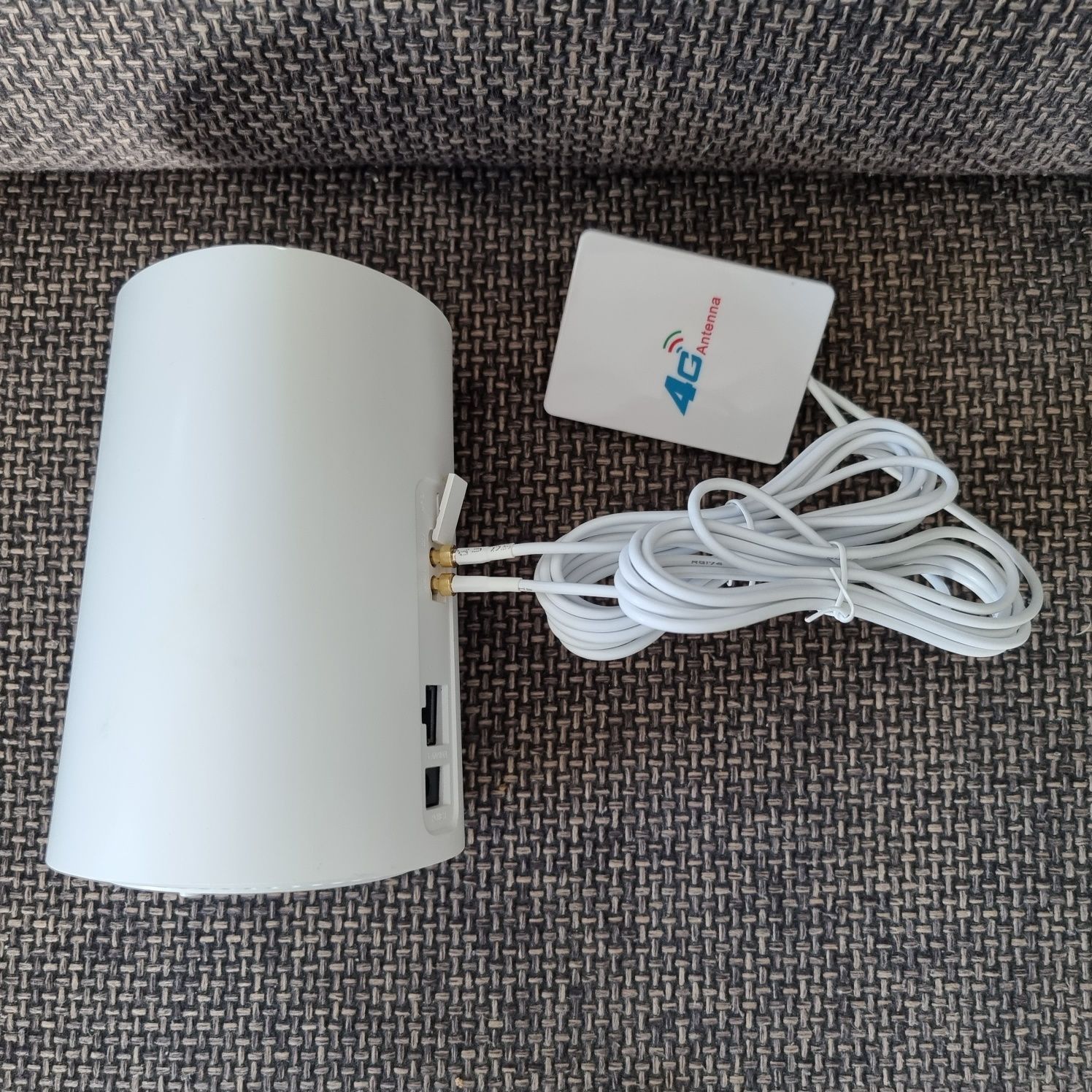 Alcatel Linkhub 4G router do kamer z anteną LTE cat7 300 Mbps szybki
