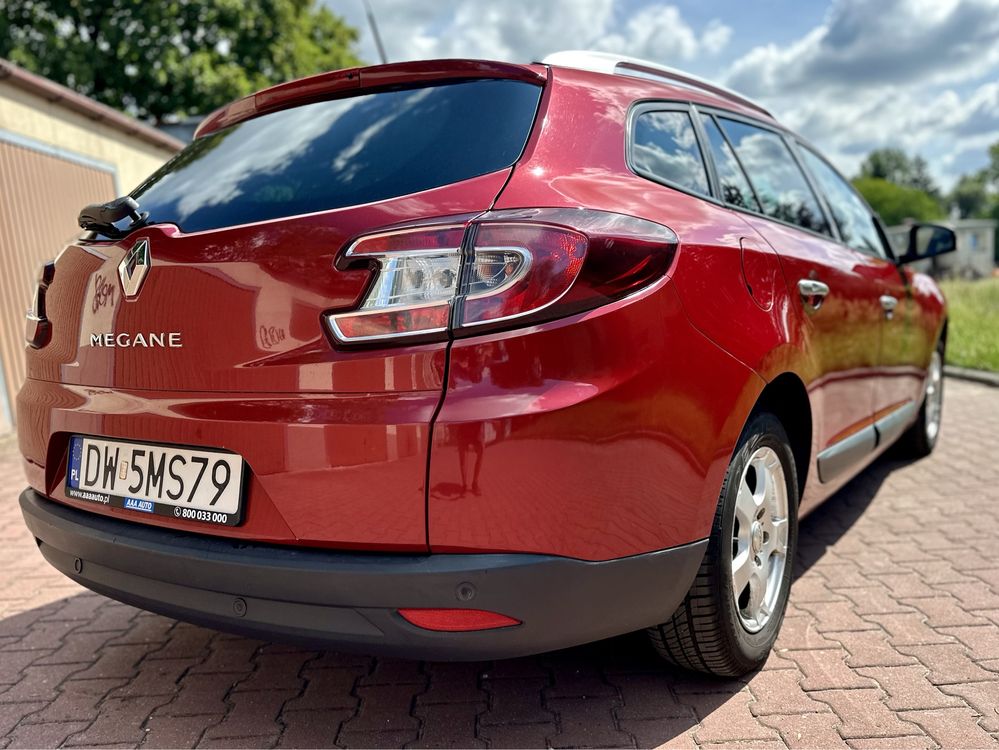 Renault Megane Grandtour 1.6 16v 110km GAZ bogate wyposazenie