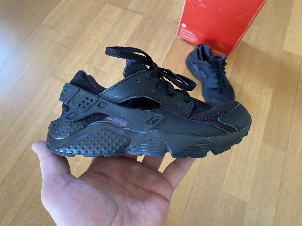 Nike Huarache Czarne Nowe Dla dziecka Rozmiar EUR32 20cm