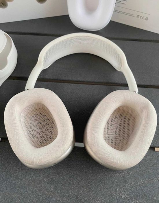 AirPods Max - Starlight