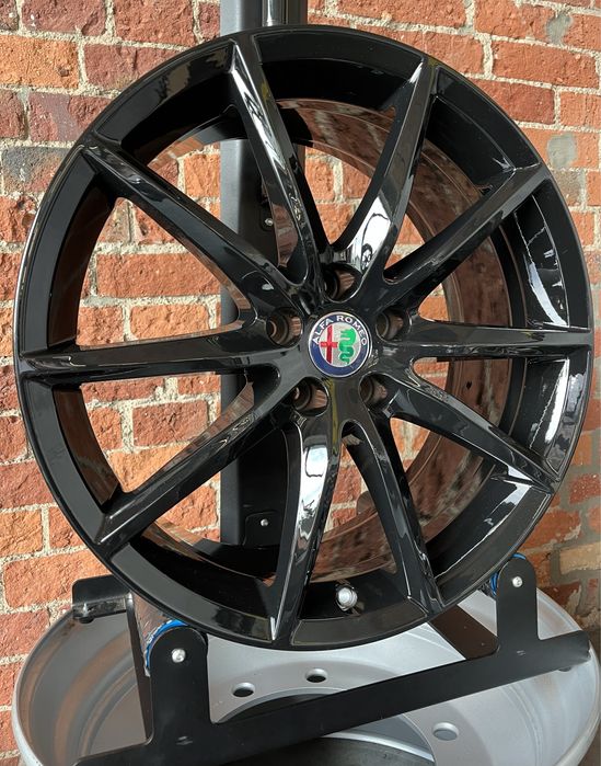 Alufelgi 19 Alfa Giulia Stelvio 159 Brera Giulietta 5x110 Nowe  Felgi