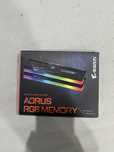 Gigabyte Aorus 3333mhz RGB 32GB!