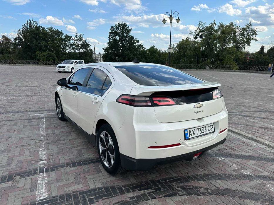 Chevrolet Volt 1. Шевроле вольт.