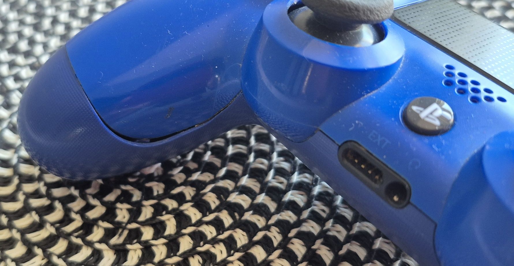 Pad bezprzewodowy do PlayStation 4 SONY niebieski