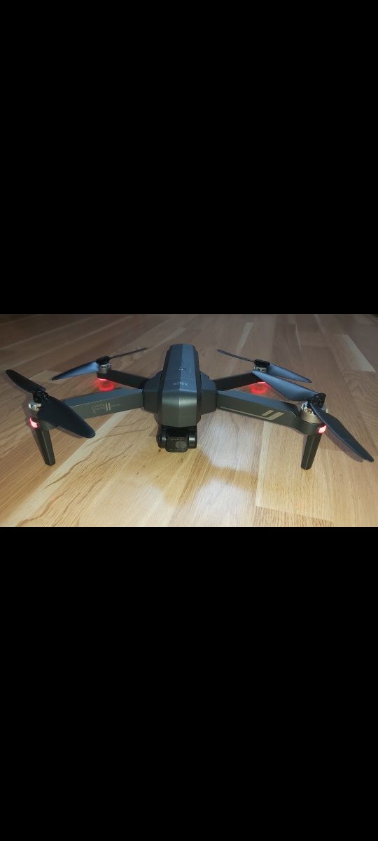 Dron SJRC F11S 4K PRO 5G WIFI FPV GPS. 2 baterie.