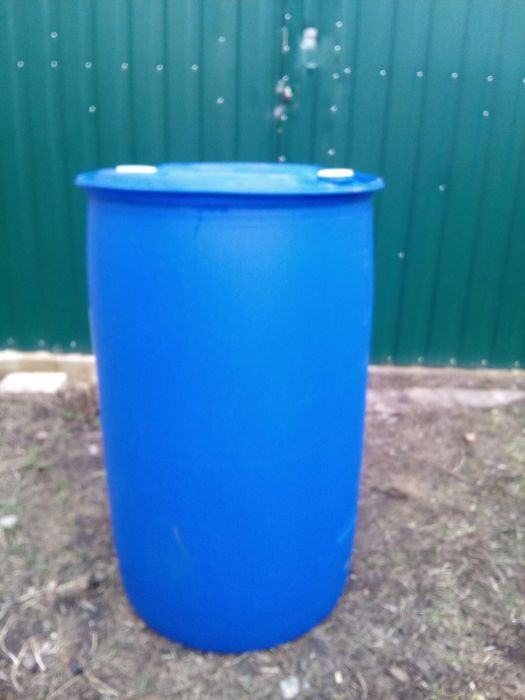 Капроновая бочка с пробкой 200лтр.