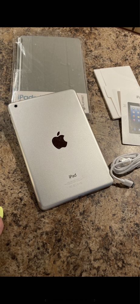 Tablet iPad Apple Retina - super stan
