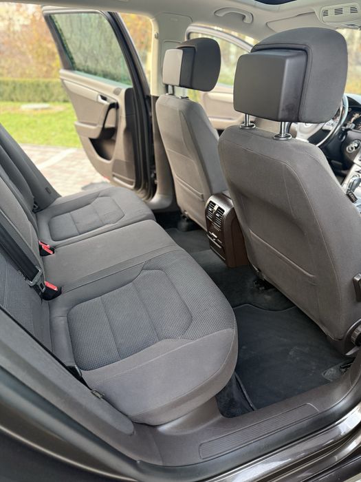 Volkswagen Passat B7 2012 2.0 TDI