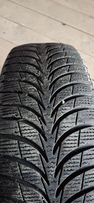 Продам зимнюю резину R15