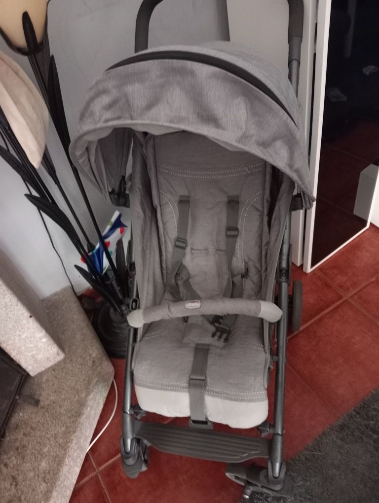 Carrinho de passeio de bebe