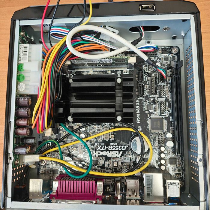 Komputer Mini PC - Płyta główna ASRock J3355B-ITX Mini ITX
