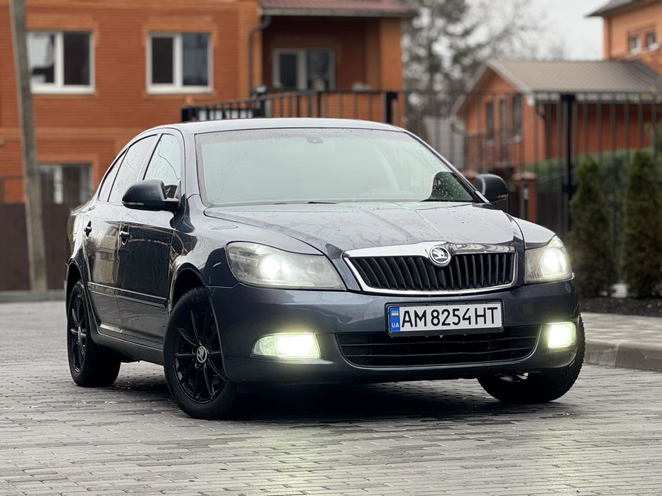 Scoda Octavia A5, 1.6 MPI, с газом