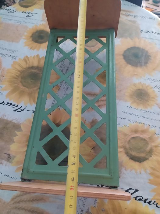 Іграшкове ліжко для ляльок