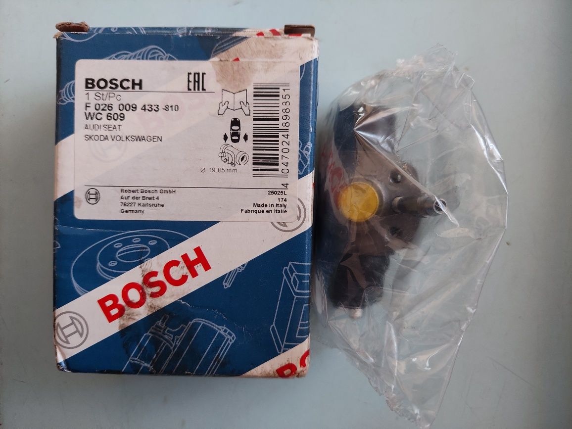 Циліндр гальмівний Bosch  F 026 009 433