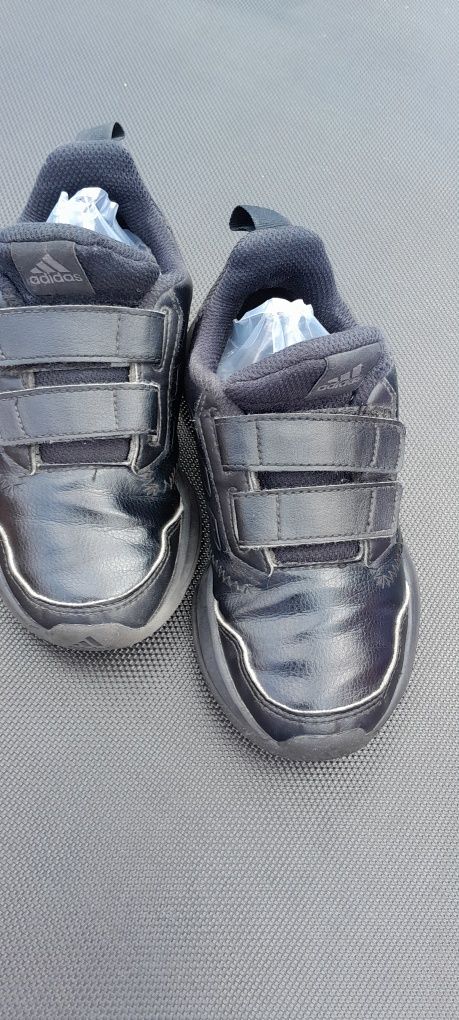 Кросівки на хлопчика Adidas 30 розмір