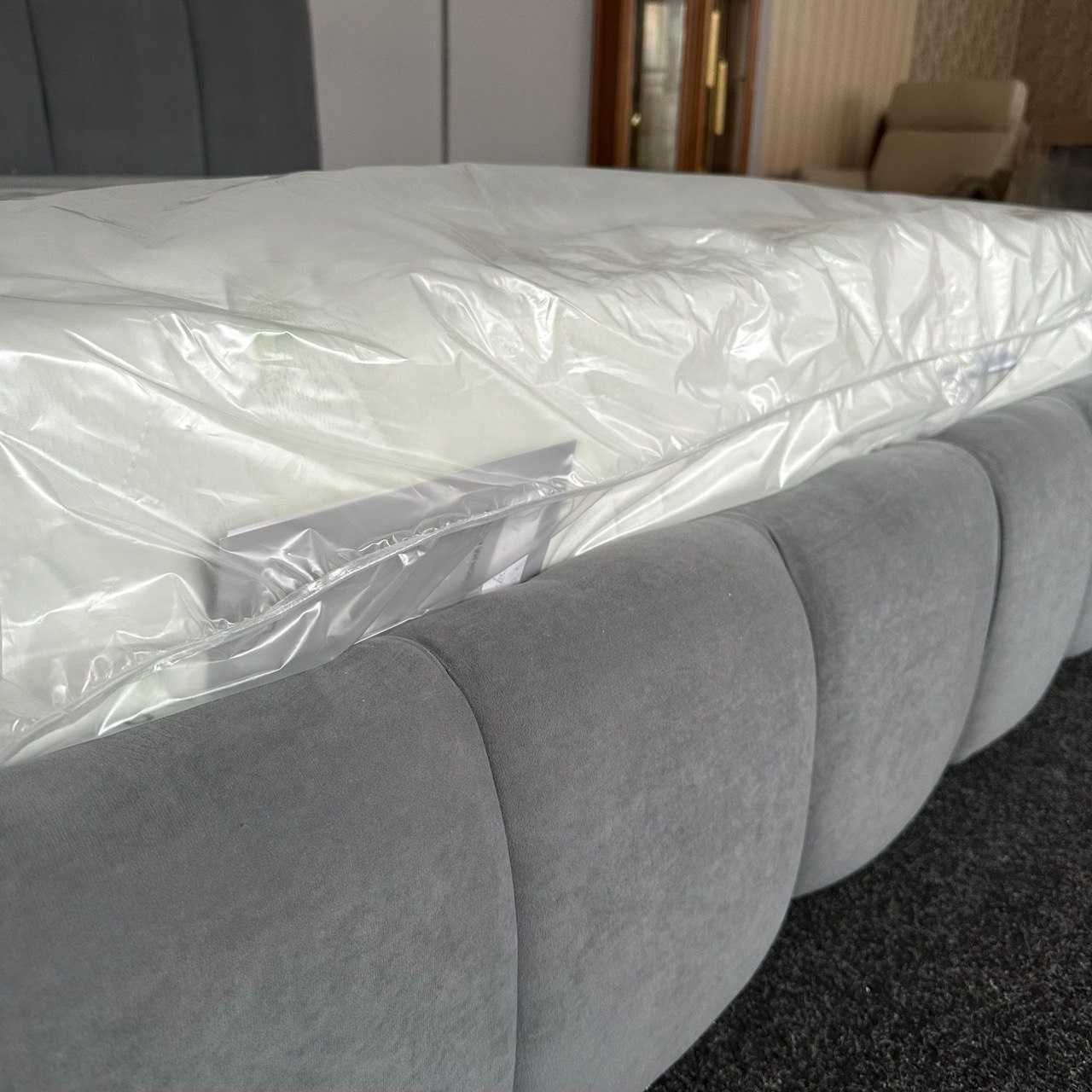 БЕЗКОШТОВНА ДОСТАВКА Нове ліжко з нішею тканина велюр