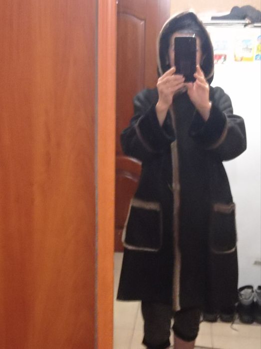 Продам дубленку черного цвета б/у