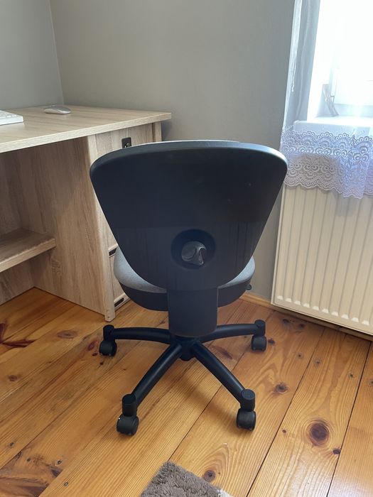 Компʼютерне крісло