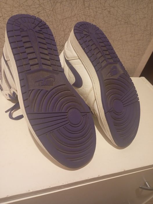 Air Jordan 1 Retro High Court Purple (2021)