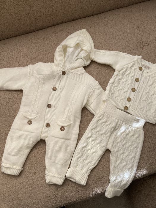 Комбез та костюмчик