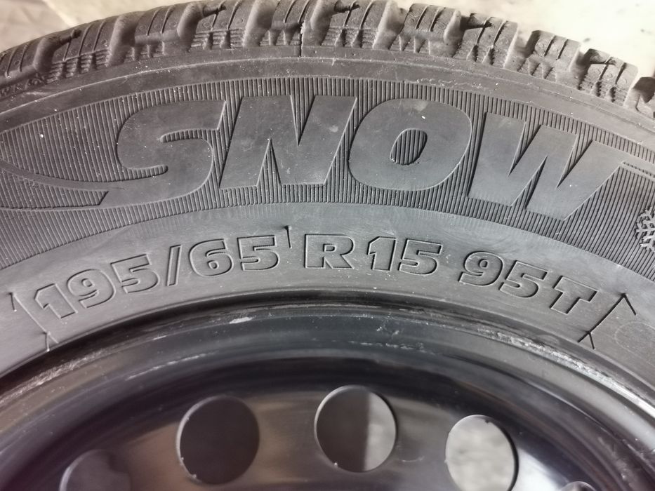 Witam serdecznie posiadam na sprzedaż Koła reno 4x100