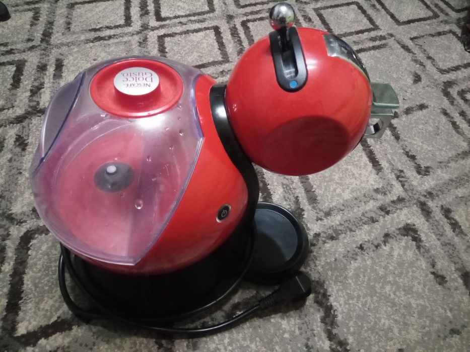 Капсульная кофемашина Krups Nescafe Dolce Gusto KP2106