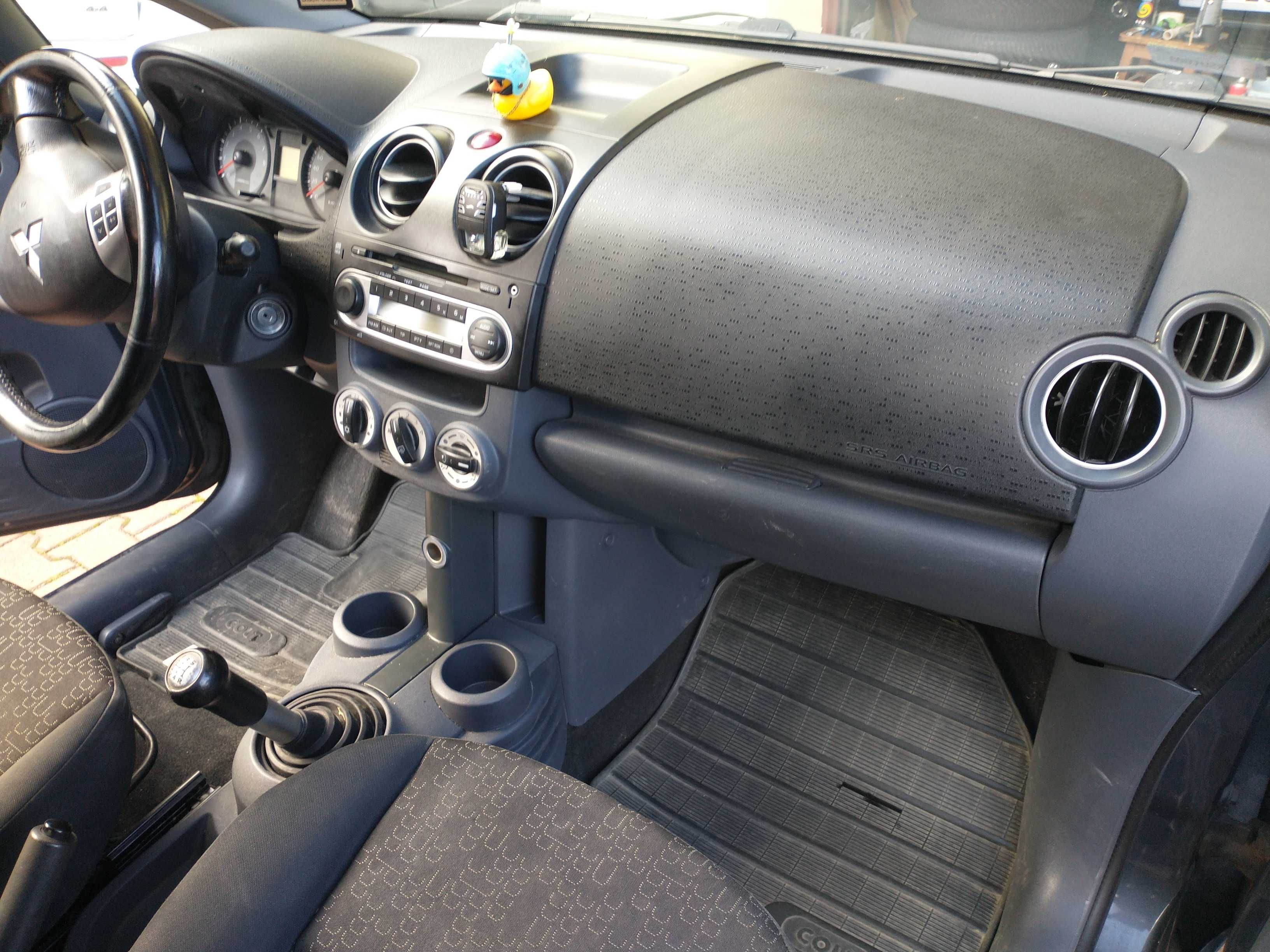 MITSUBISHI COLT 1,1 2011r 5-drzwi klima stan bdb